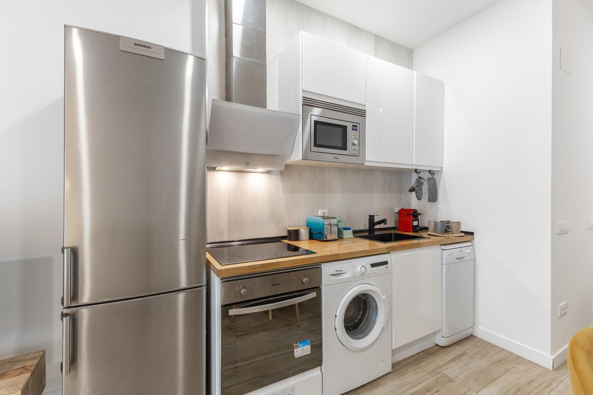 Atocha Apartment Мадрид Экстерьер фото