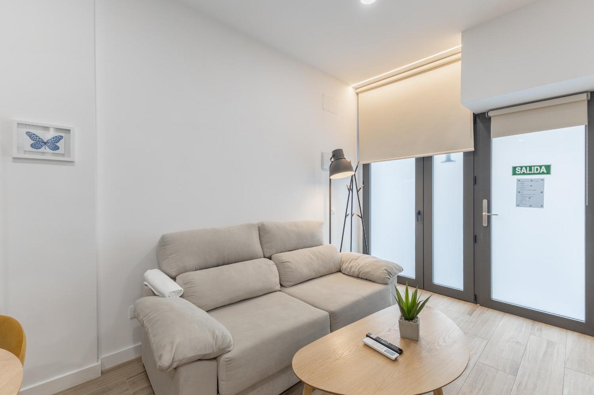 Atocha Apartment Мадрид Экстерьер фото